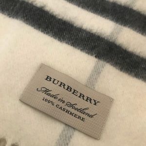 Burberry scarf
